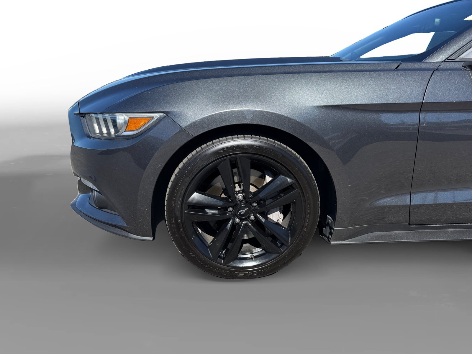 Used 2016 Ford Mustang Premium w/ Ecoboost Performance Package RWD image 9