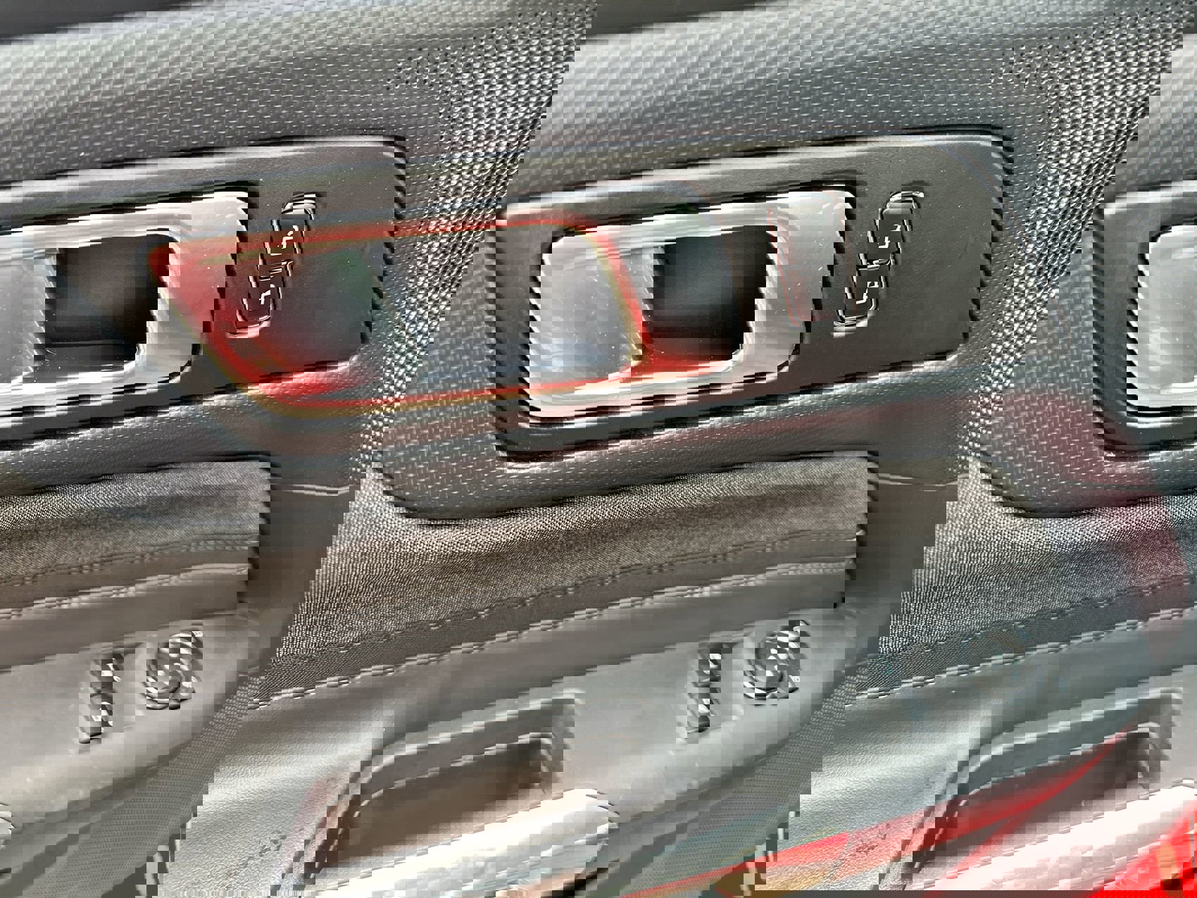 Used 2024 Ford Mustang Coupe image 18