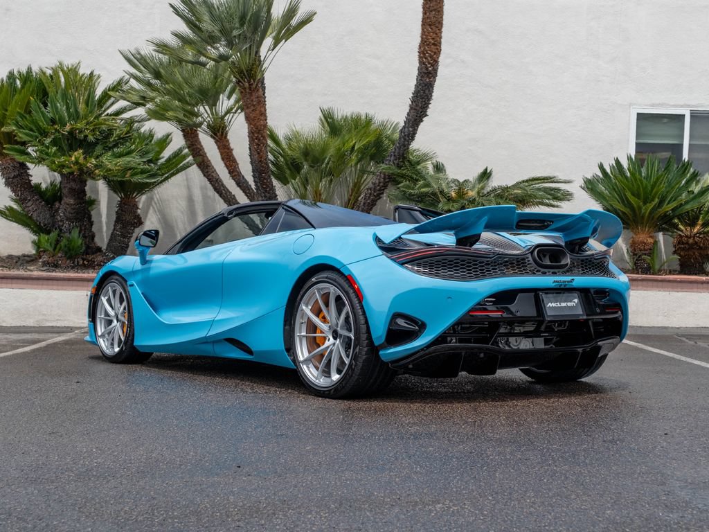New 2026 McLaren 750S Spider RWD image 33