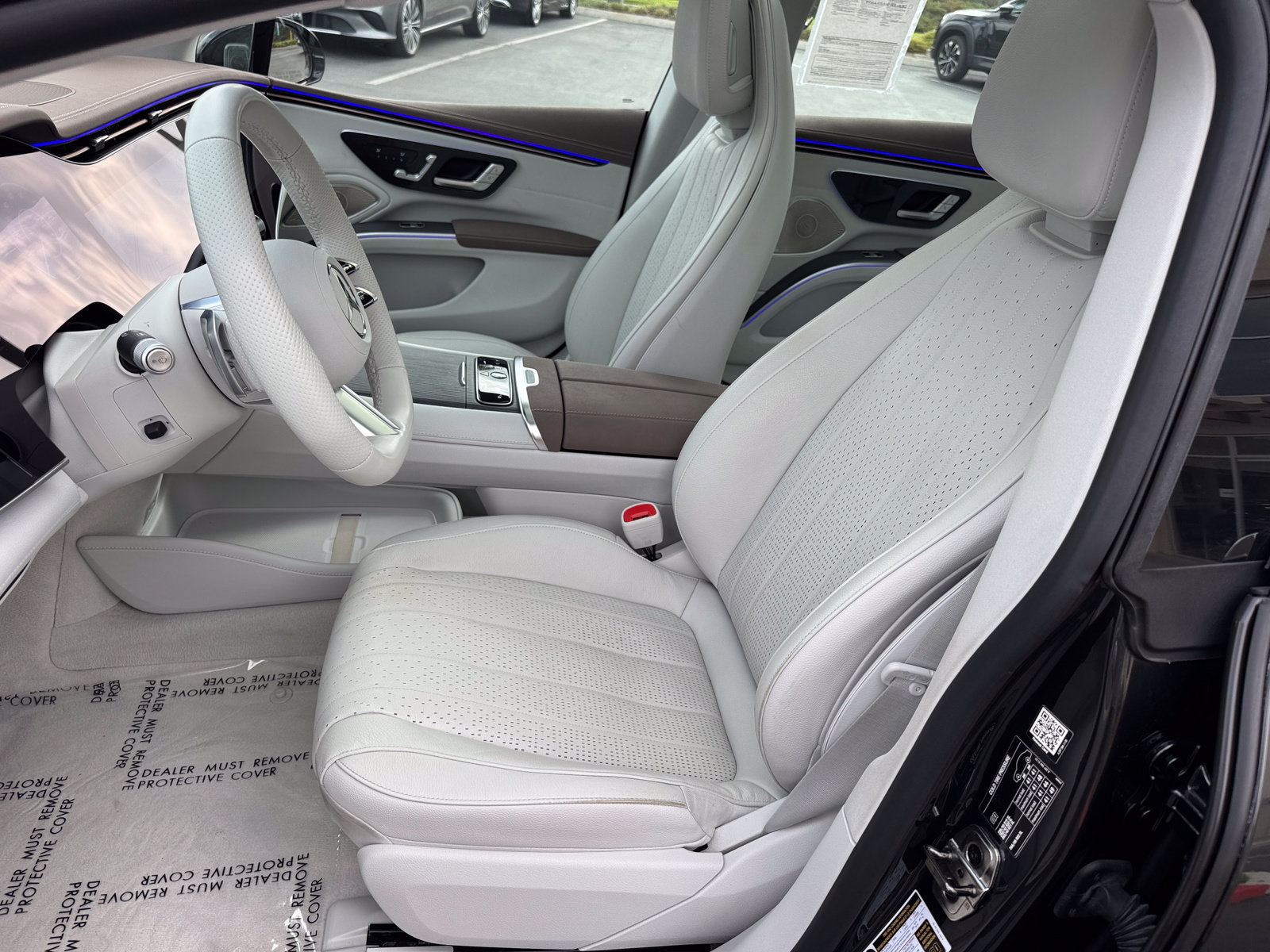 Used 2023 Mercedes-Benz EQS 580 4MATIC Sedan image 17