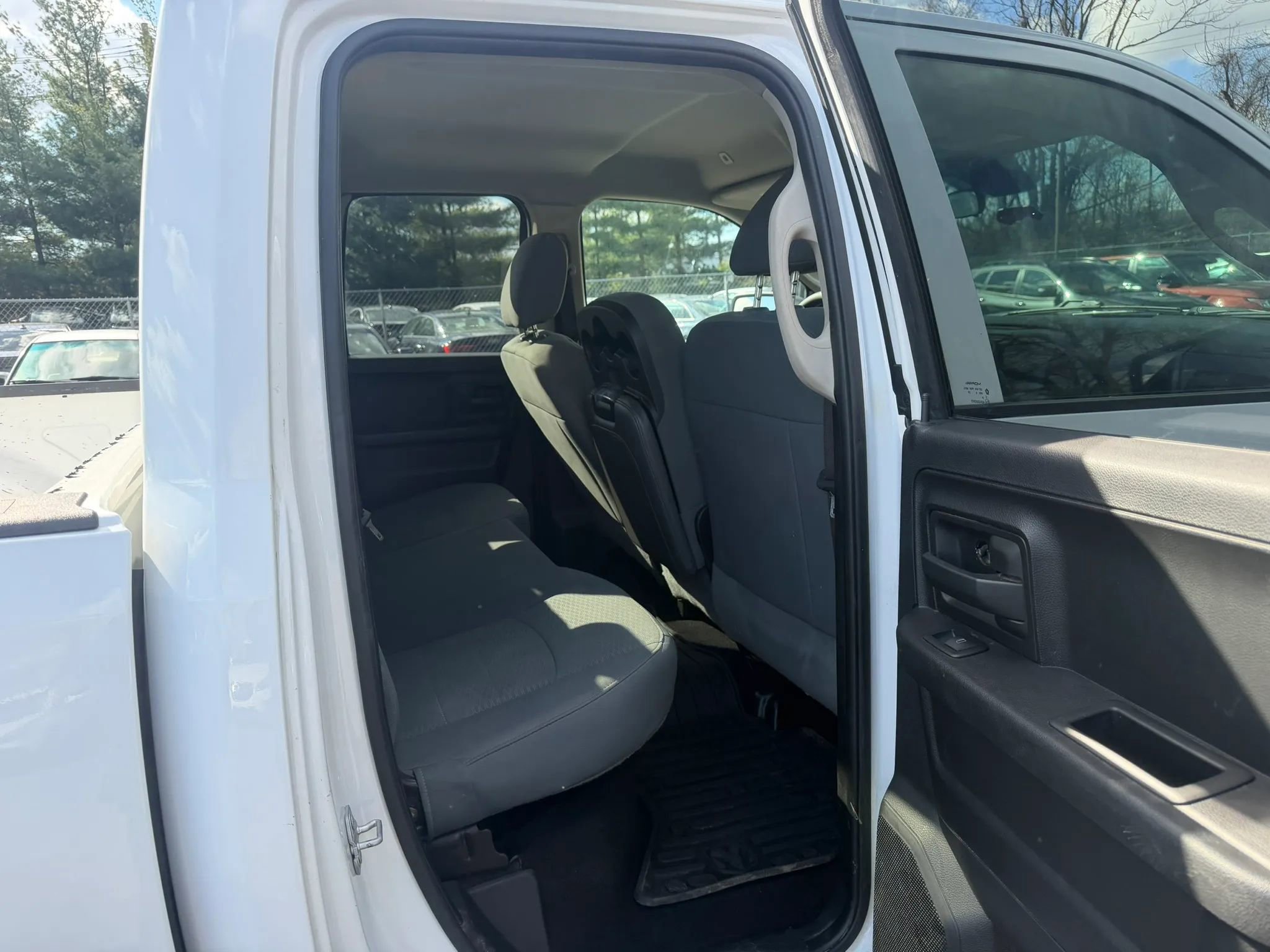 Used 2019 RAM 1500 Express w/ Express Value Package image 26