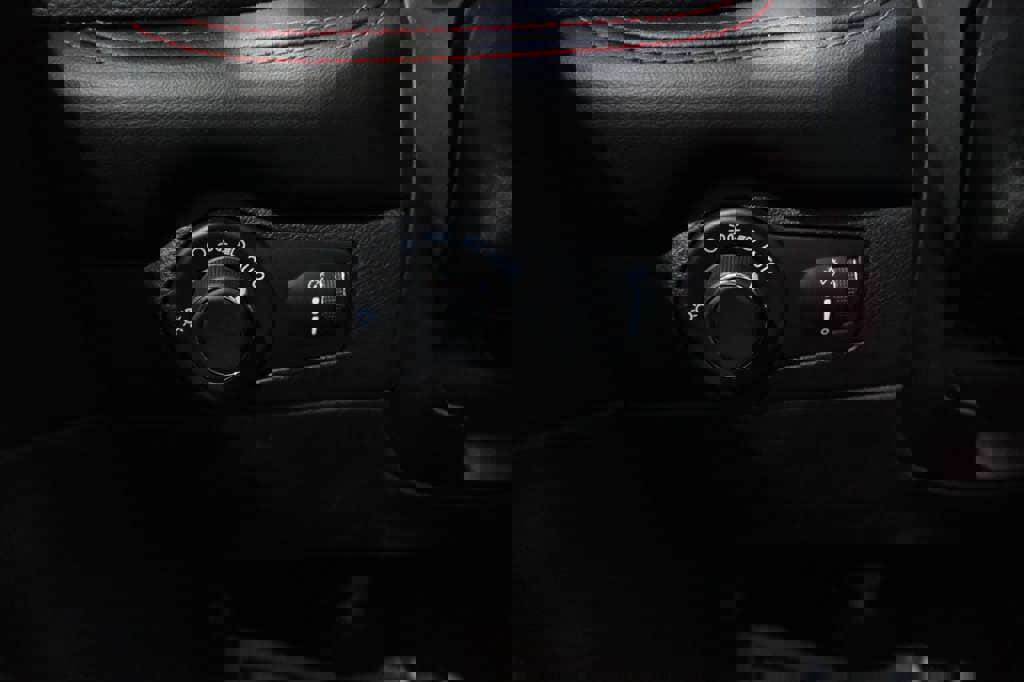 Used 2024 Dodge Durango GT image 38