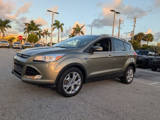 Used 2014 Ford Escape Titanium image 3