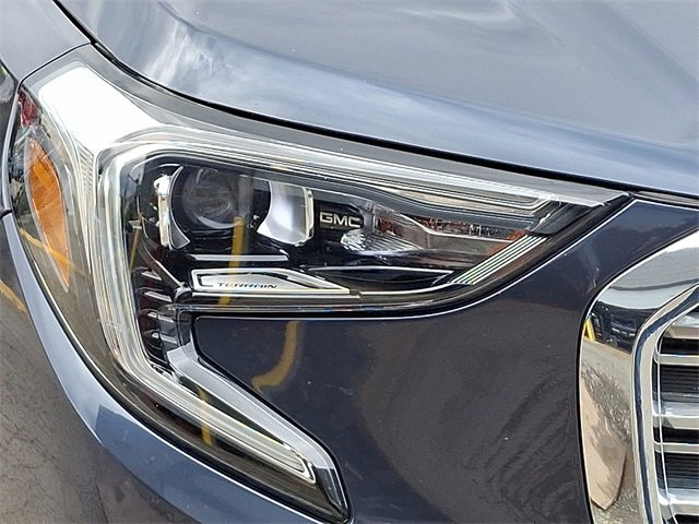 Used 2018 GMC Terrain Denali w/ Advanced Safety Package image 9