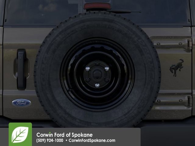 New 2026 Ford Bronco Outer Banks w/ Black Appearance Package image 24