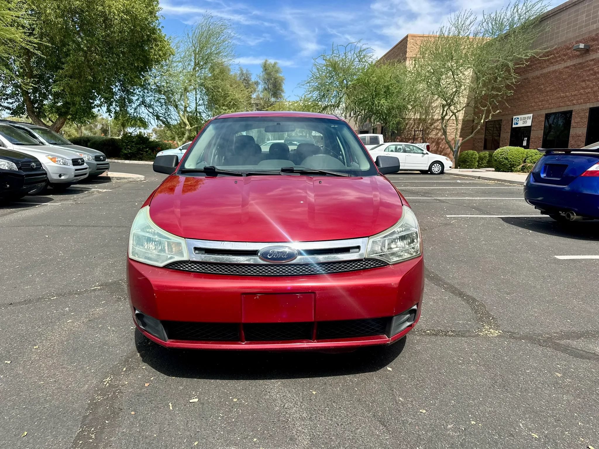 Used 2010 Ford Focus S FWD image 3