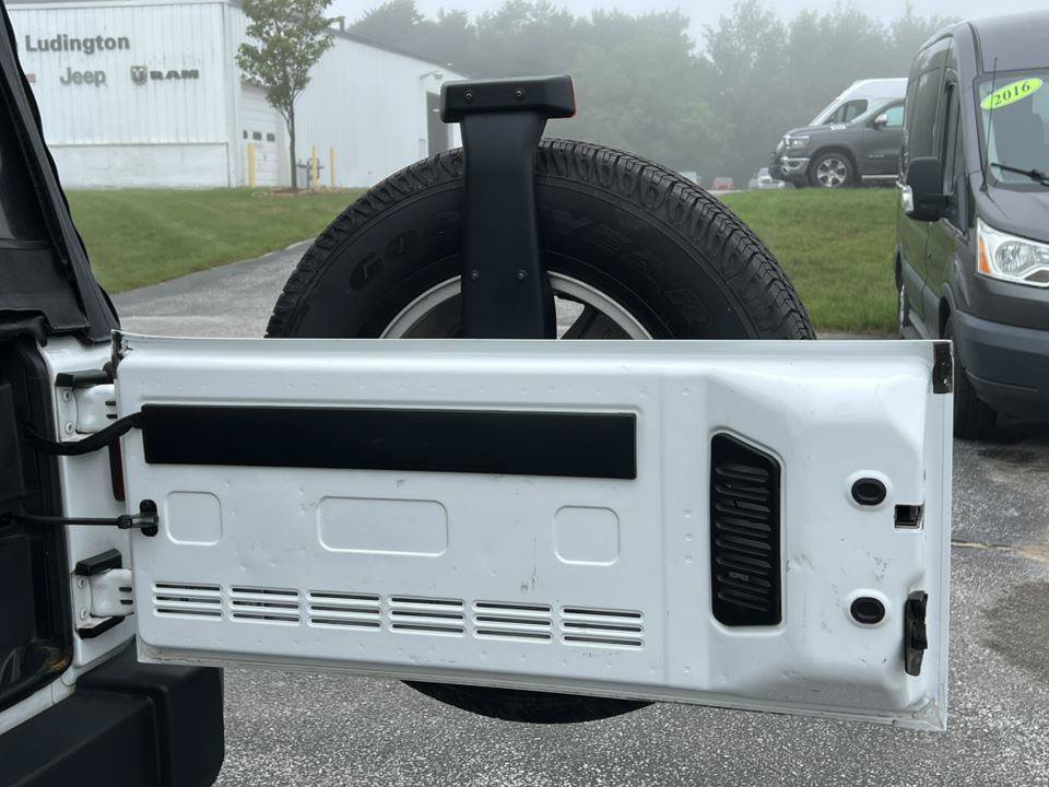 Used 2014 Jeep Wrangler Unlimited Sport w/ Quick Order Package 24S AWD/4WD image 32
