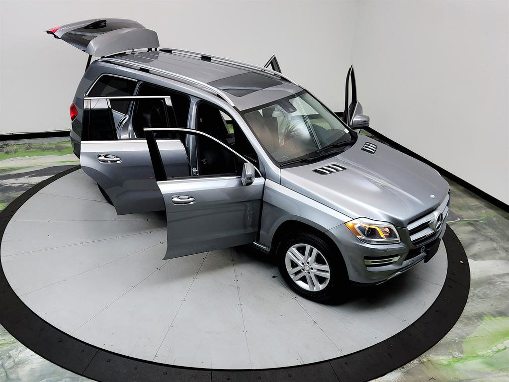 Used 2016 Mercedes-Benz GL 450 4MATIC image 39