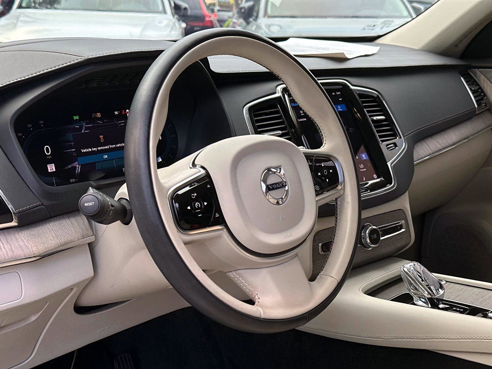Certified 2023 Volvo XC90 B6 Ultimate w/ Protection Package Premier image 30