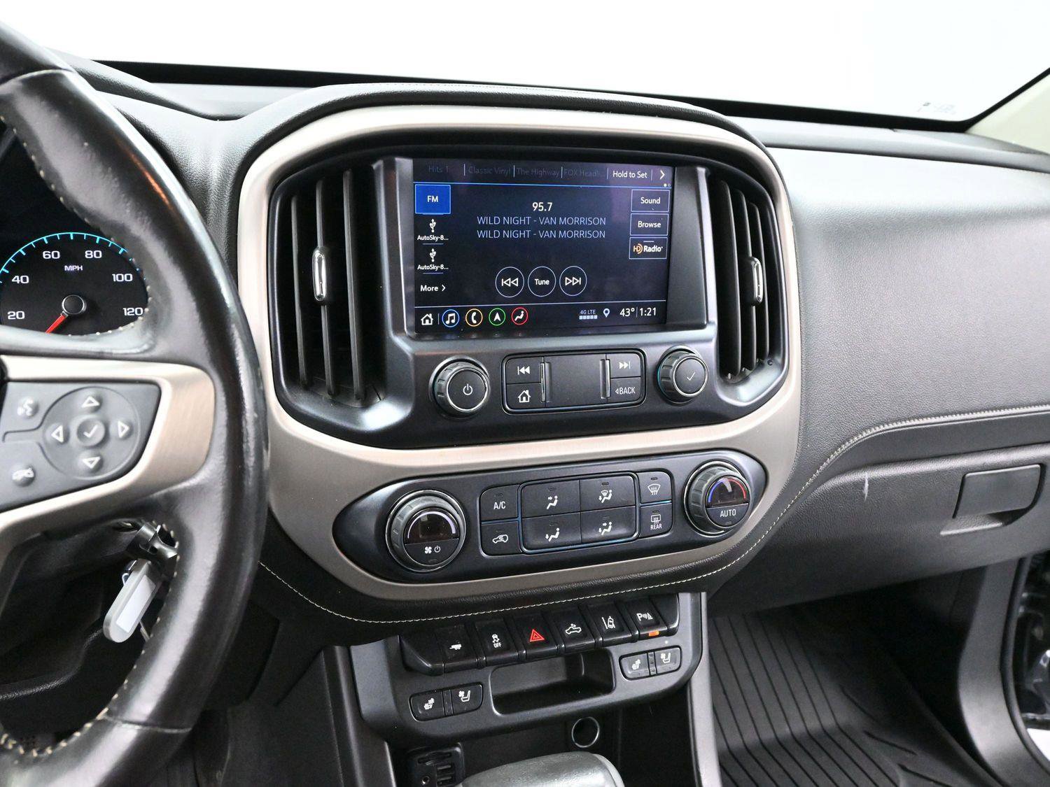 Used 2020 GMC Canyon Denali image 19