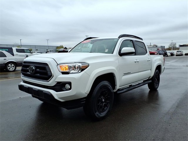 Certified 2022 Toyota Tacoma SR image 3