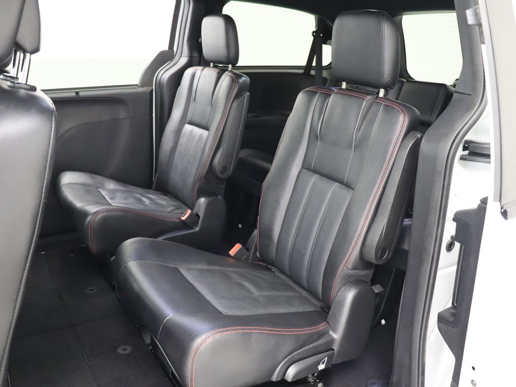 Used 2019 Dodge Grand Caravan GT FWD image 27