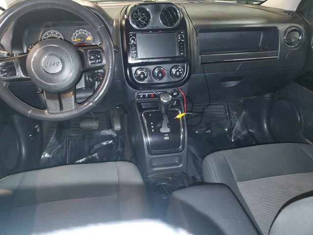 Used 2015 Jeep Patriot Latitude image 13