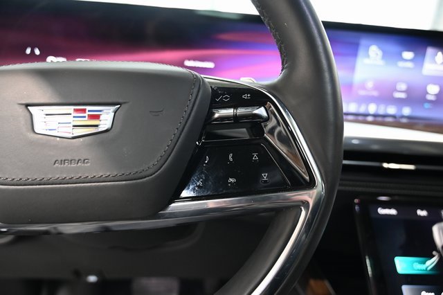 Used 2025 Cadillac Escalade ESV Sport Platinum w/ LPO, Floor Liner Package image 33