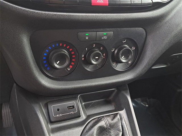 Used 2019 RAM ProMaster City Tradesman SLT image 29