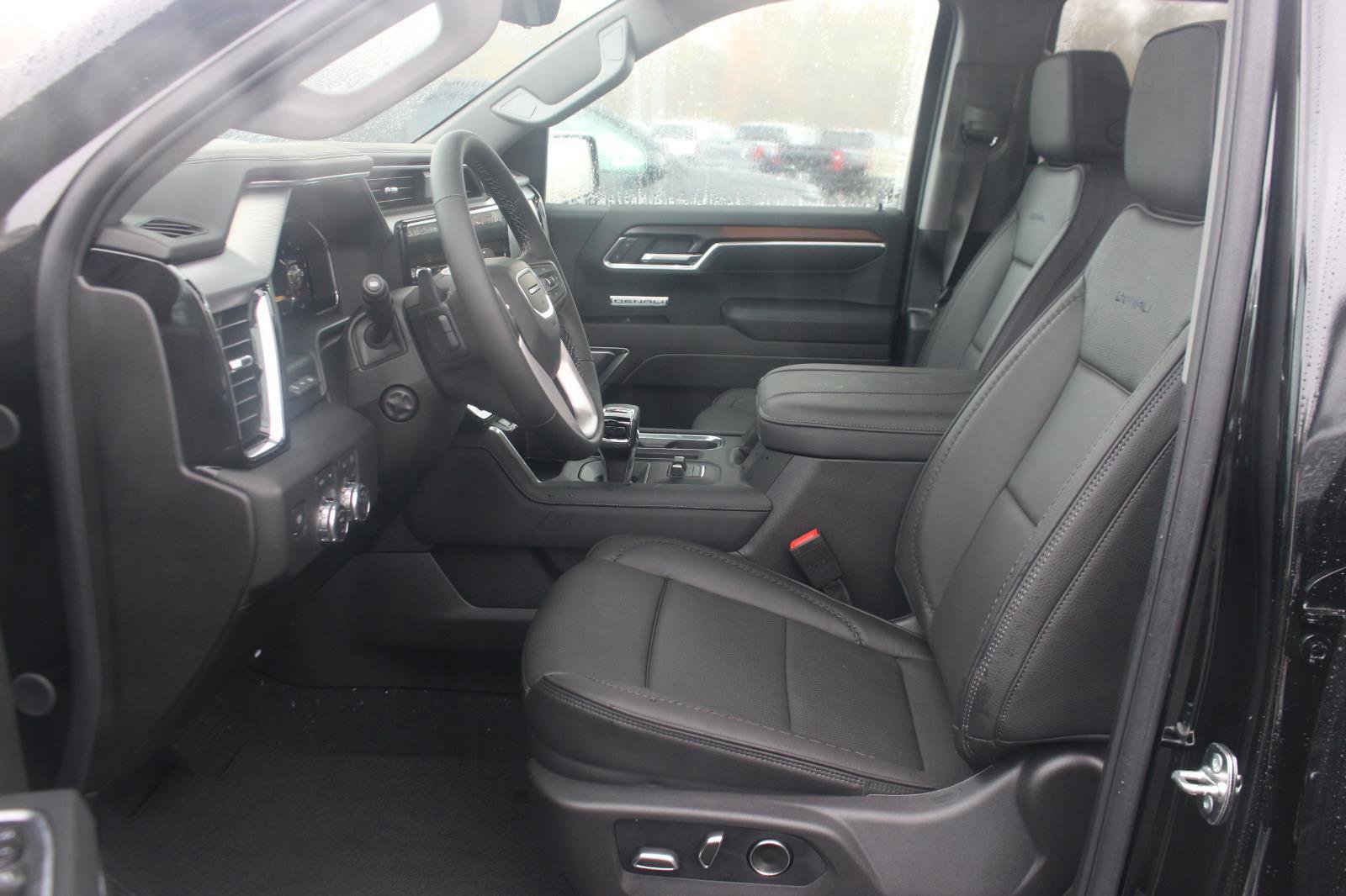 New 2026 GMC Sierra 1500 Denali w/ Denali Reserve Package image 31