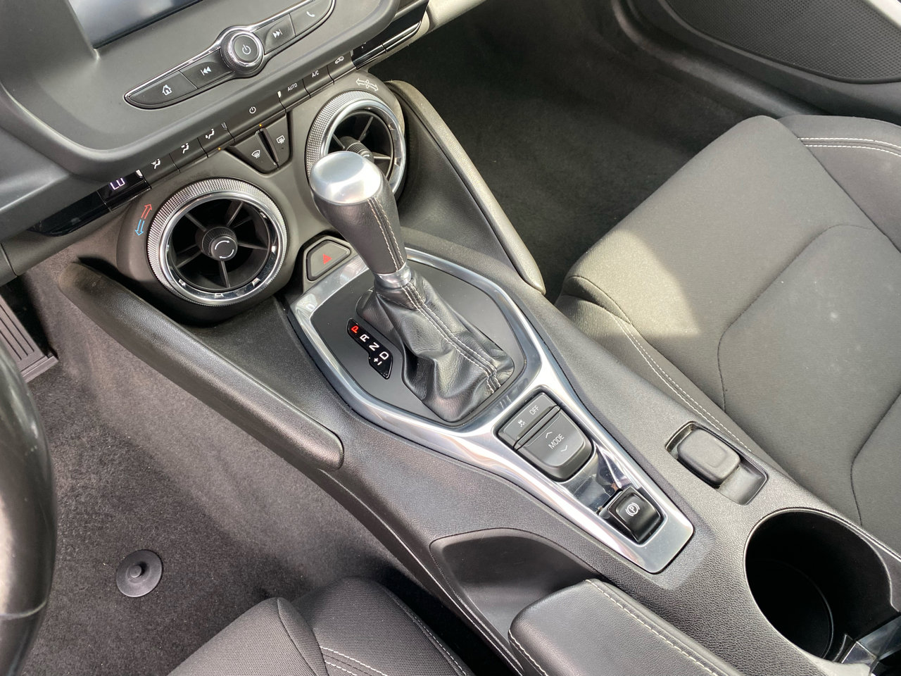 Used 2017 Chevrolet Camaro LT w/ RS Package image 27