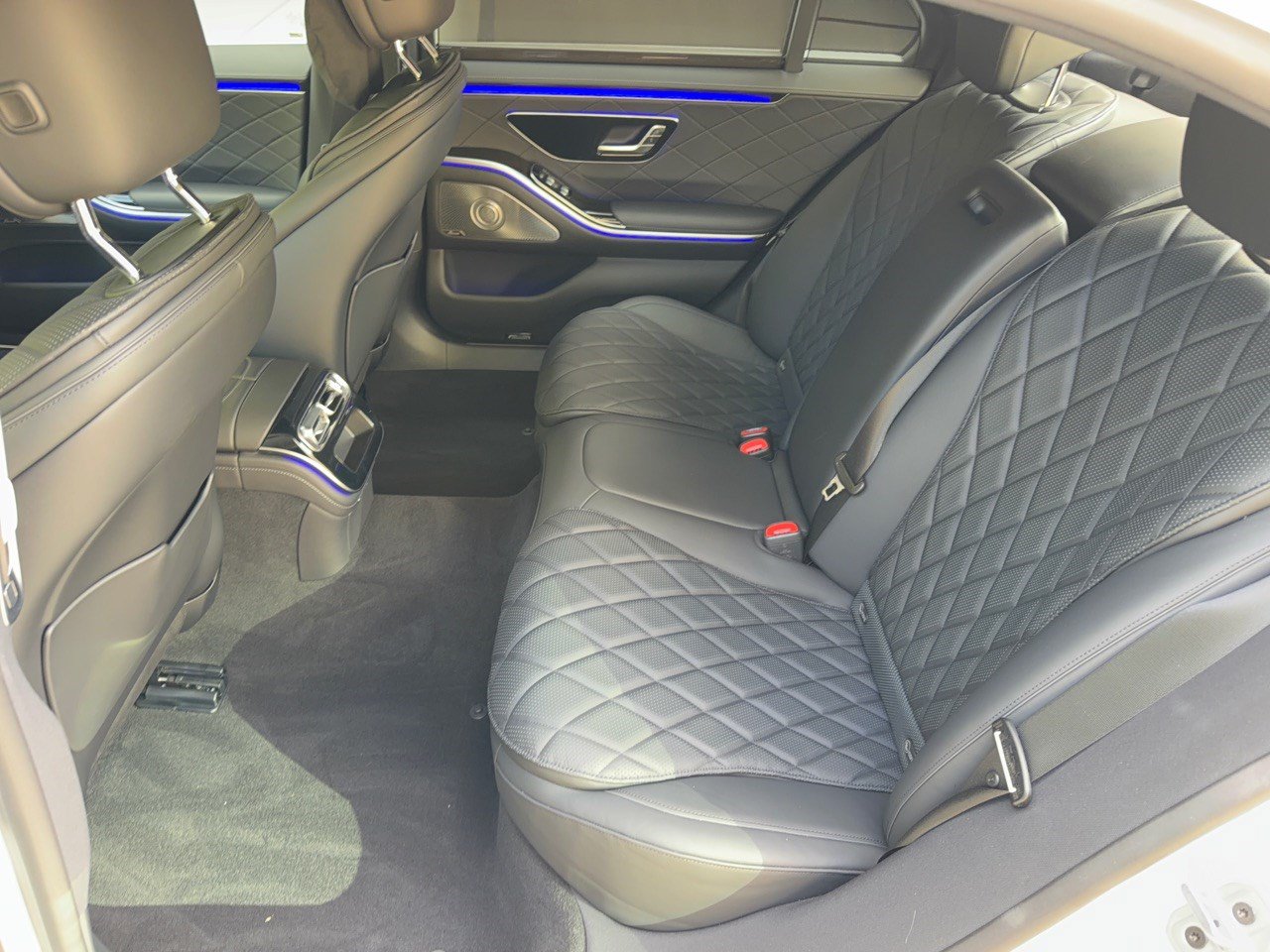 Certified 2025 Mercedes-Benz S 580e 4MATIC Sedan image 25