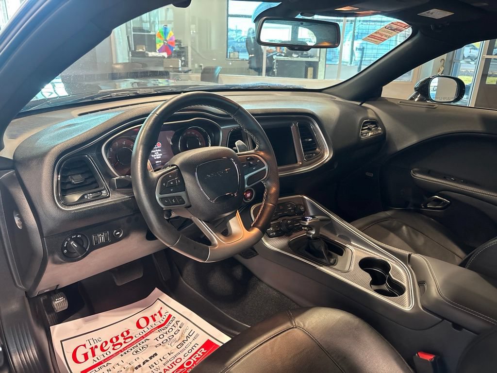 Used 2019 Dodge Challenger SRT Hellcat w/ Laguna Leather Package RWD image 9
