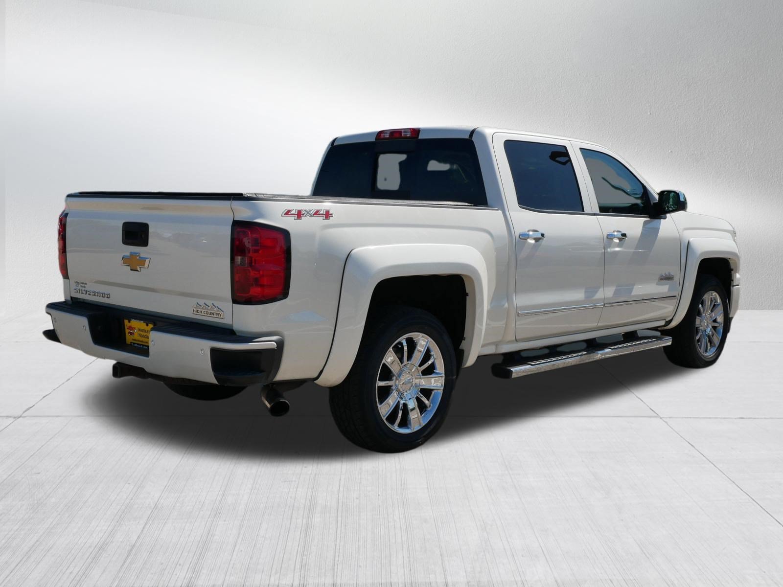 Used 2014 Chevrolet Silverado 1500 High Country w/ High Country Premium Package AWD/4WD image 7