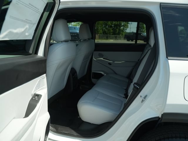 New 2026 Jeep Cherokee Limited AWD/4WD image 13