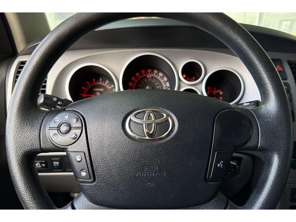Used 2013 Toyota Tundra 2WD CrewMax w/ SR5 Pkg image 23