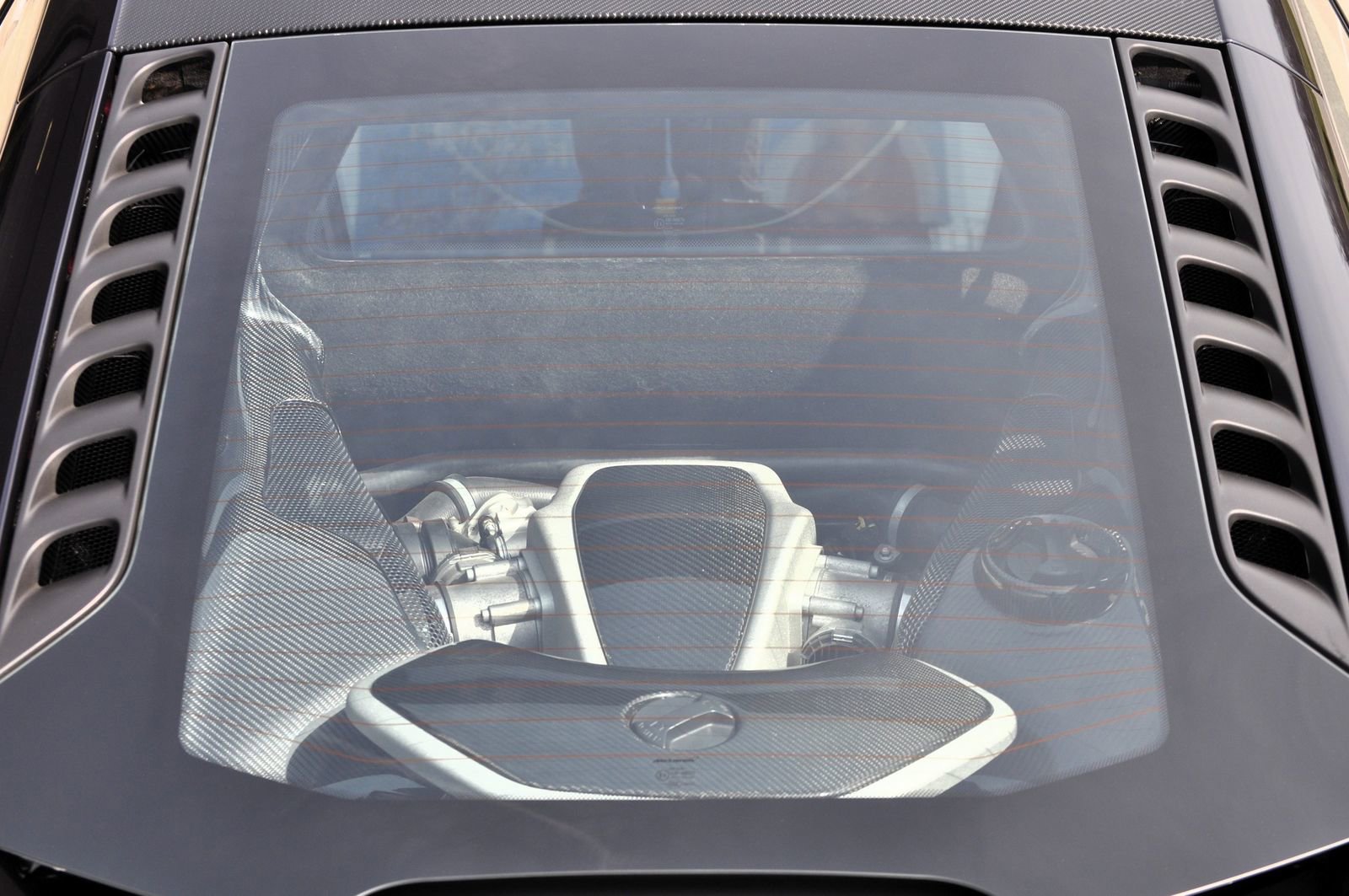 Used 2012 McLaren MP4-12C Coupe image 28