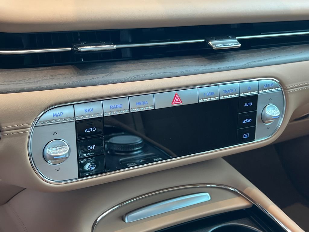 New 2026 Genesis G90 3.5T image 25