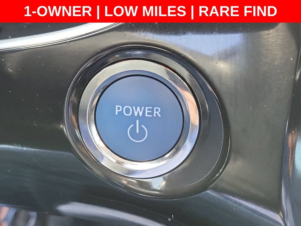 Used 2022 Toyota Prius LE FWD image 32