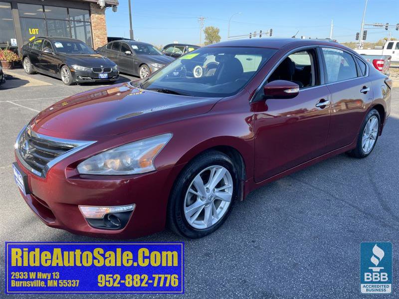 Used 2014 Nissan Altima 2.5 SV w/ Convenience Package