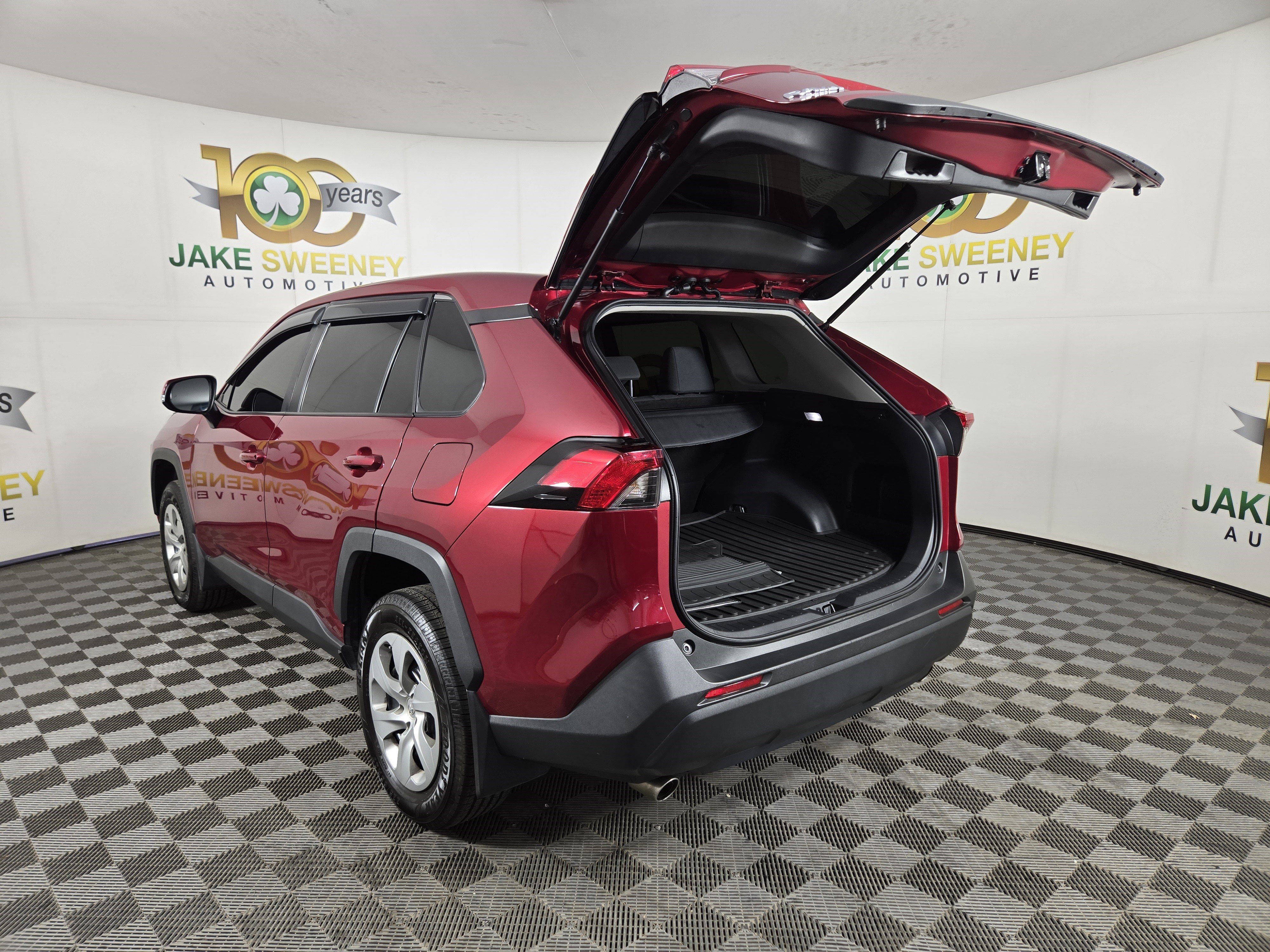 Used 2022 Toyota RAV4 LE AWD/4WD image 28