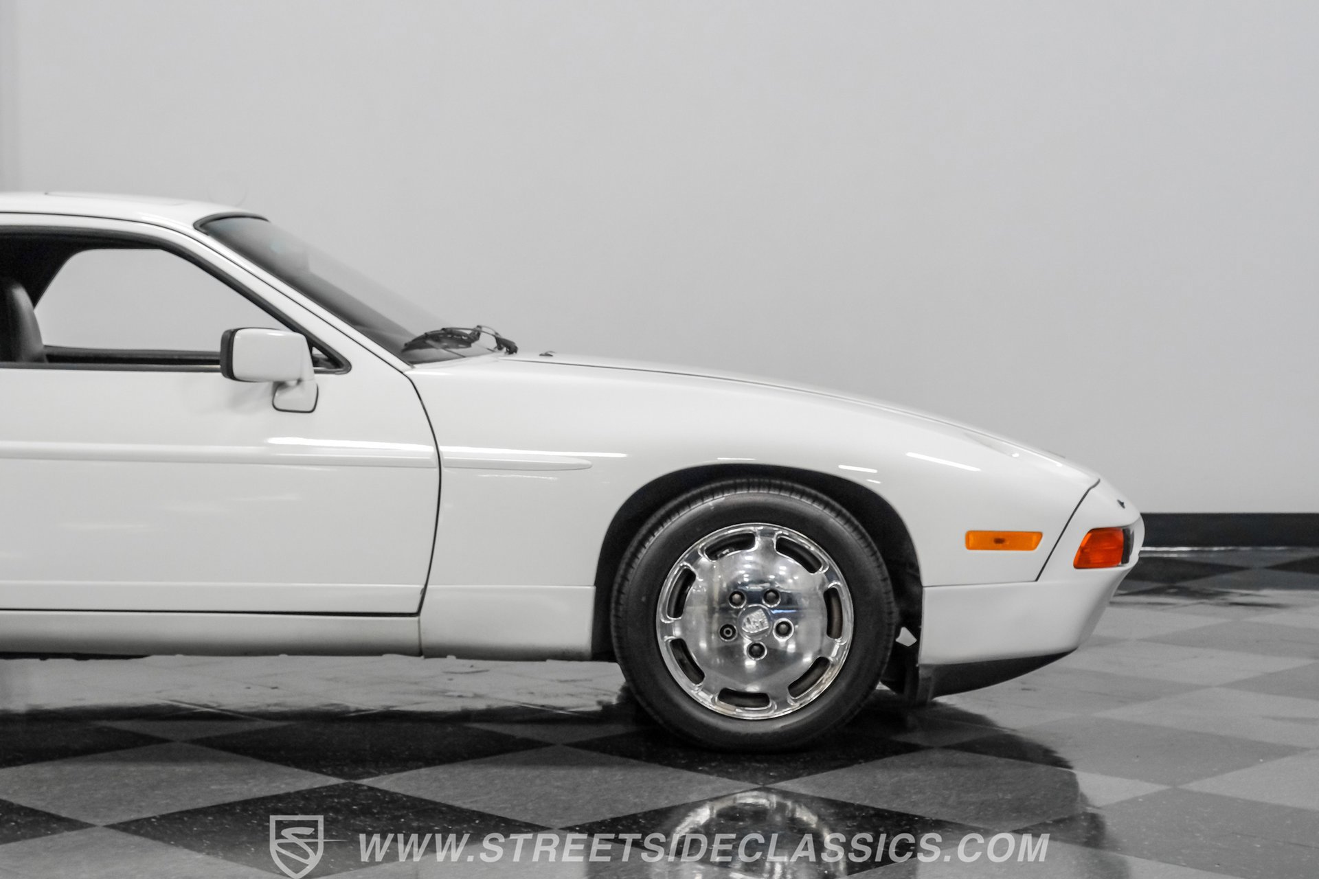 Used 1987 Porsche 928 S4 RWD image 28