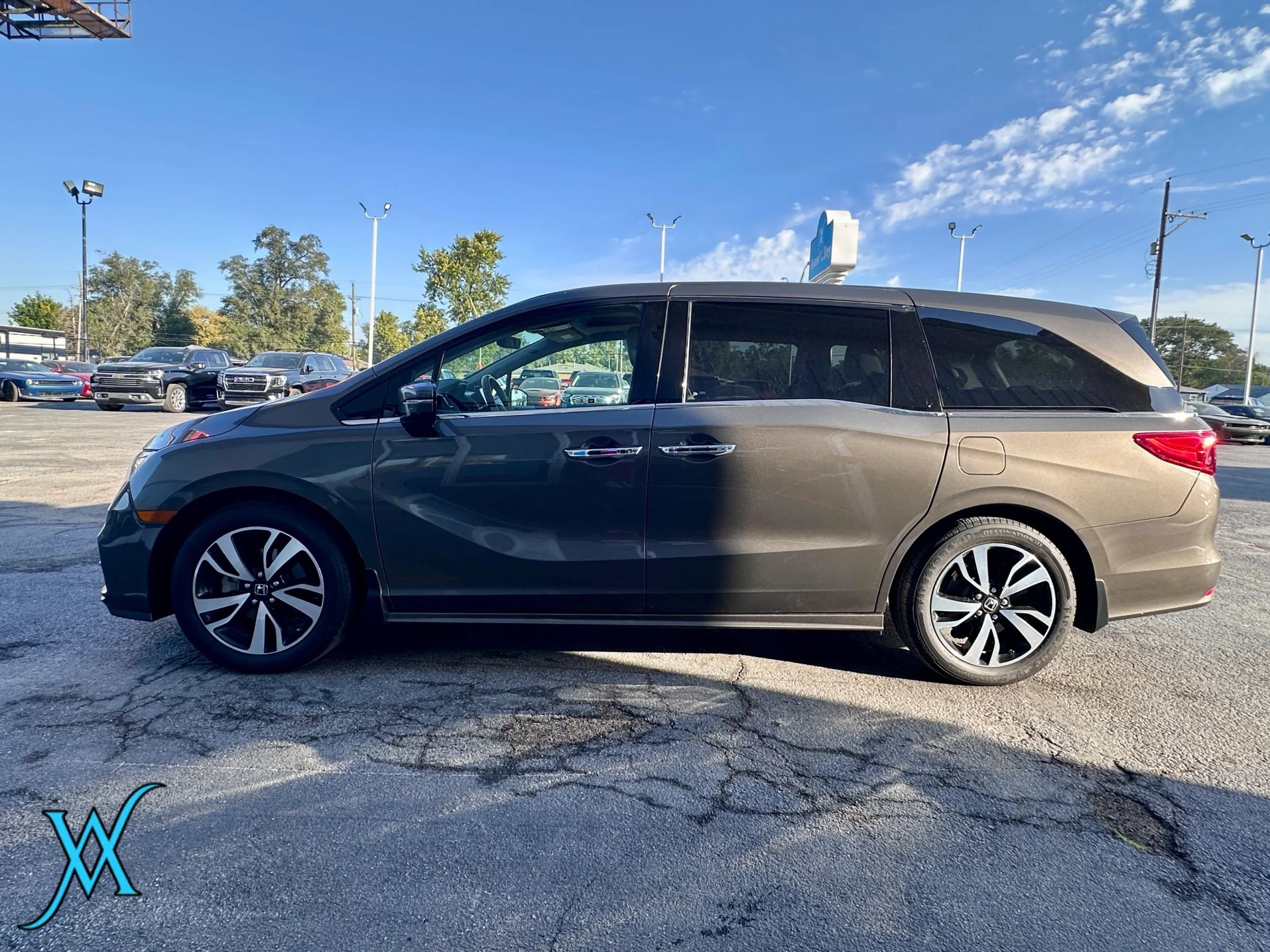 Used 2020 Honda Odyssey Elite image 4