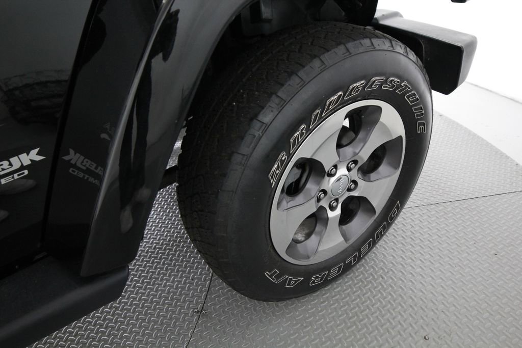 Used 2018 Jeep Wrangler Unlimited Sahara AWD/4WD image 60