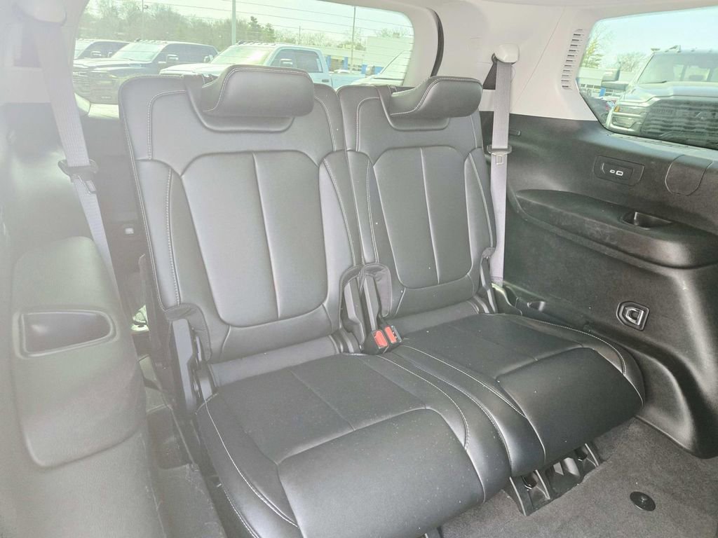 Used 2021 Jeep Grand Cherokee L Limited w/ Trailer Tow Group (B) image 16