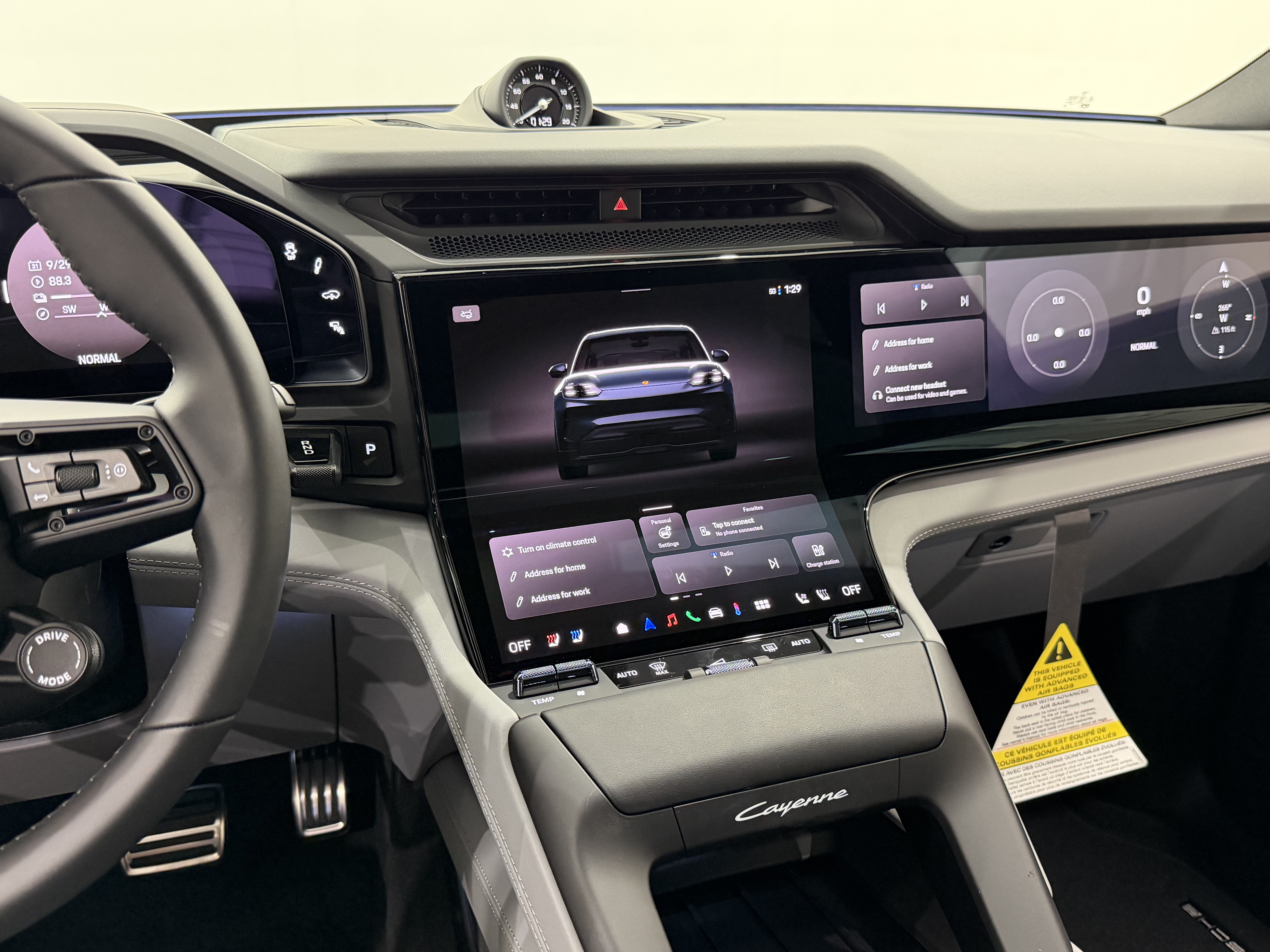 New 2026 Porsche Cayenne Electric AWD/4WD image 36