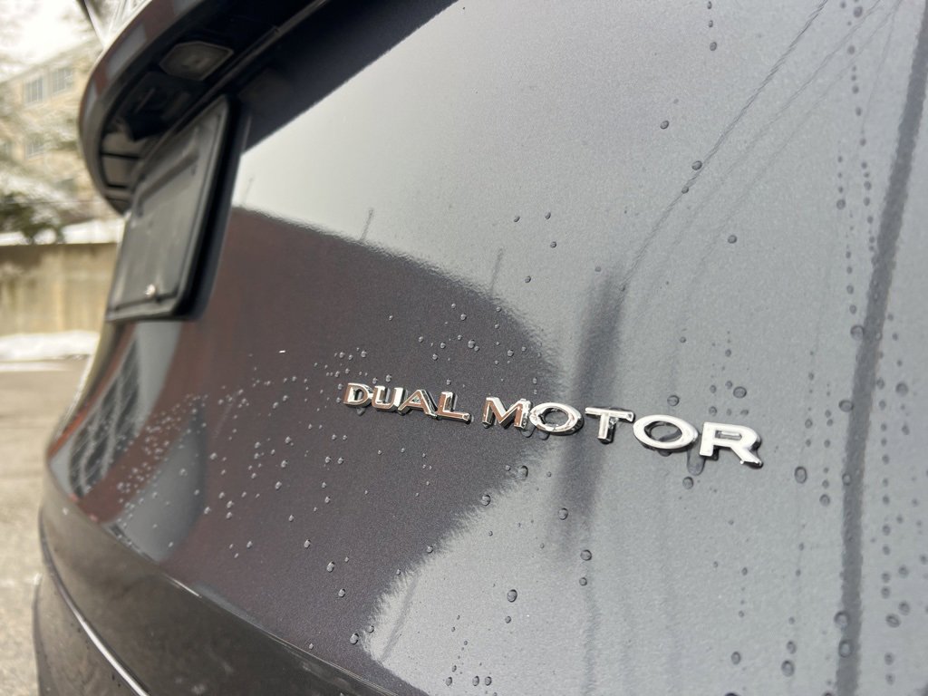 Used 2021 Tesla Model Y Long Range image 9