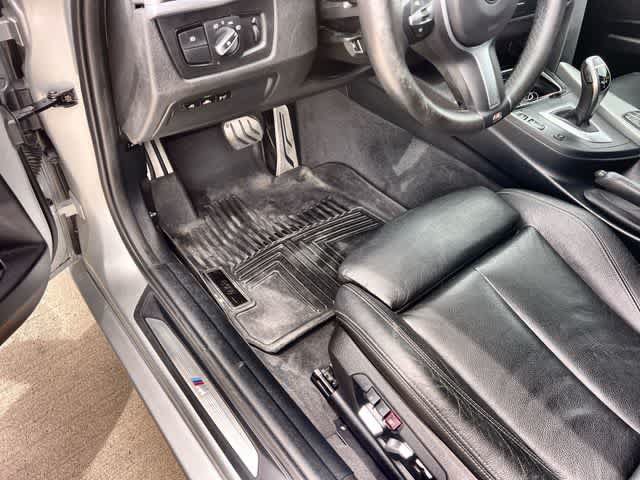 Used 2018 BMW 340i Sedan RWD image 3