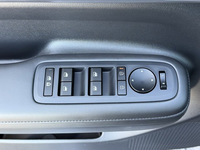 Used 2025 Hyundai Santa Fe SEL image 13