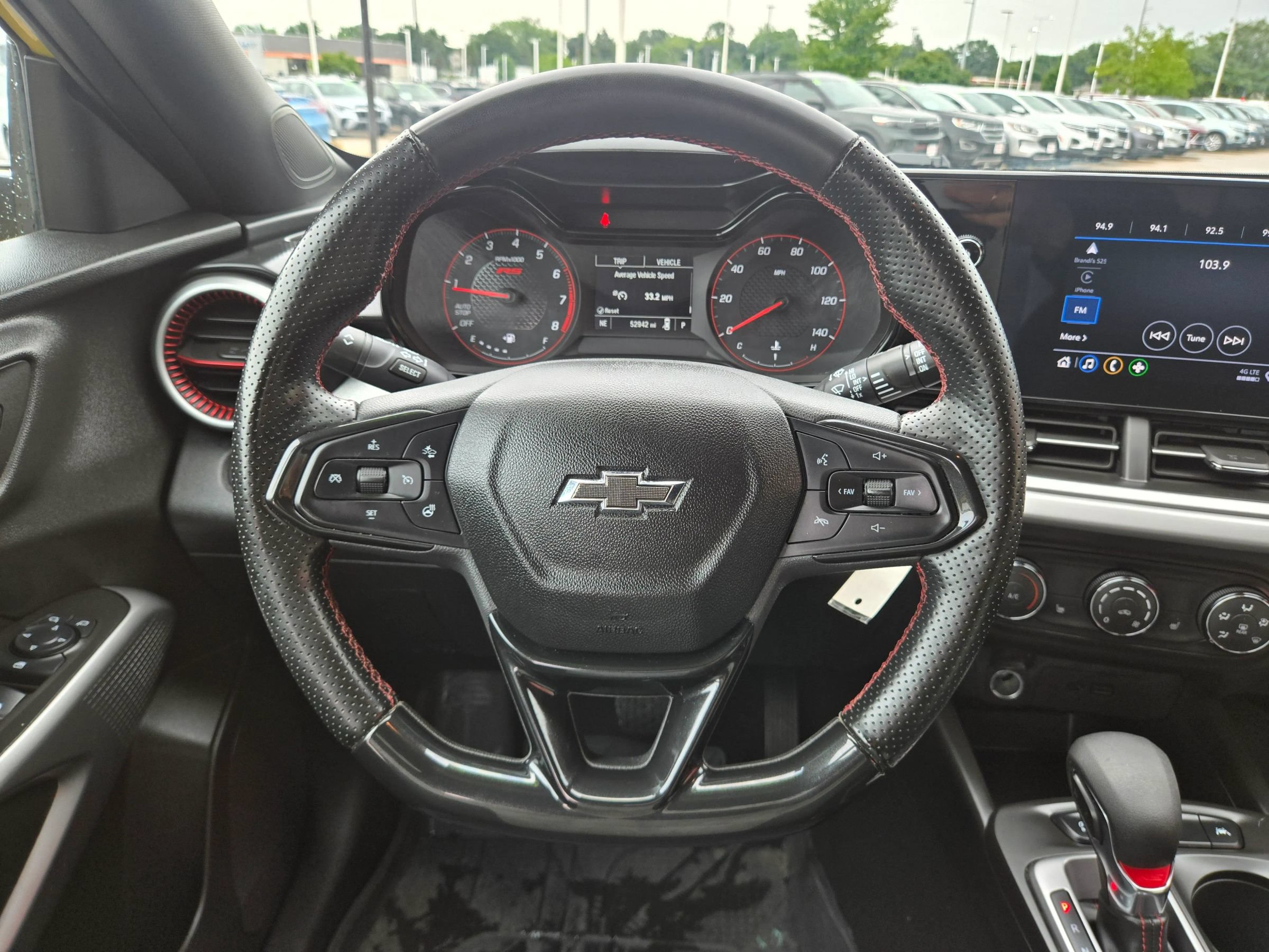 Used 2024 Chevrolet Trax RS FWD image 15
