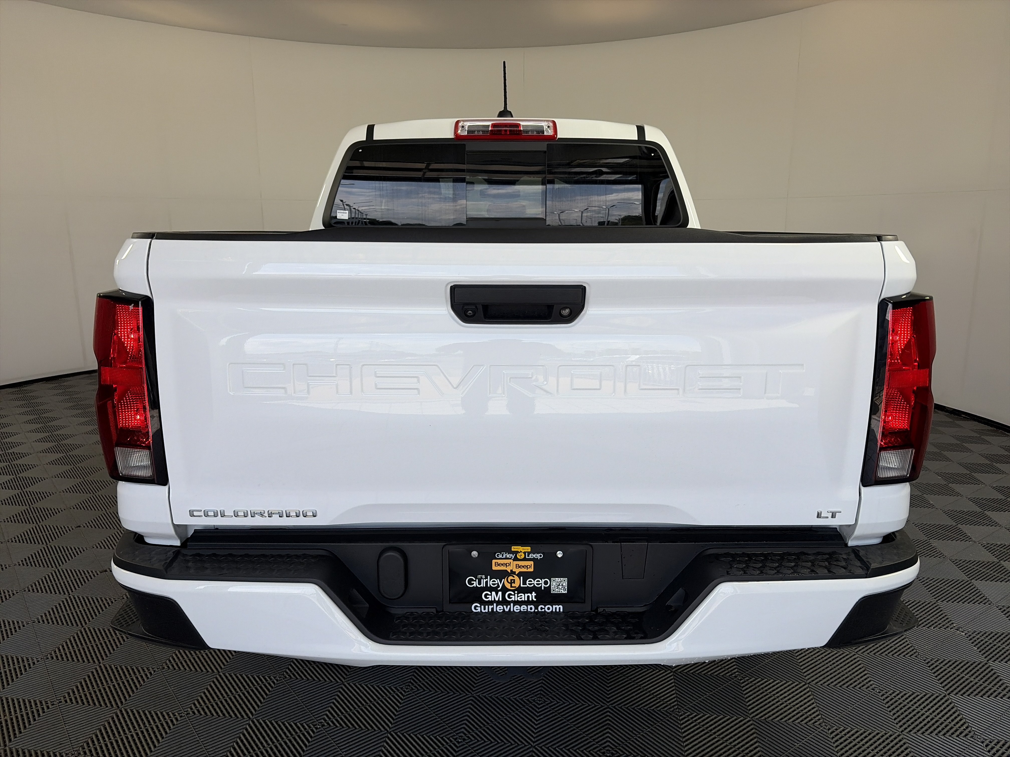 Certified 2024 Chevrolet Colorado LT w/ LT Convenience Package AWD/4WD image 9