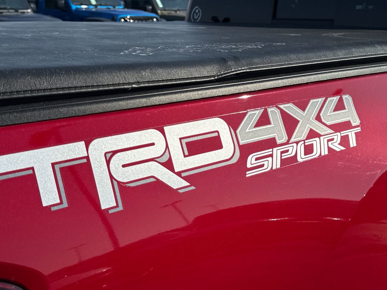 Used 2019 Toyota Tacoma TRD Sport image 10