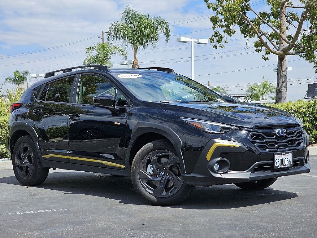 Certified 2025 Subaru Crosstrek 2.5i Sport w/ Crosstrek Mirror Package image 3