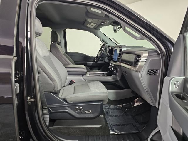 Certified 2021 Ford F150 XLT w/ Equipment Group 302A High image 12