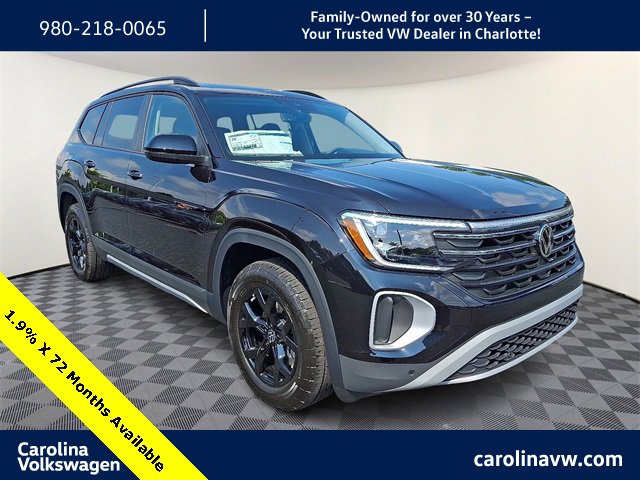 New 2025 Volkswagen Atlas Peak Edition SE