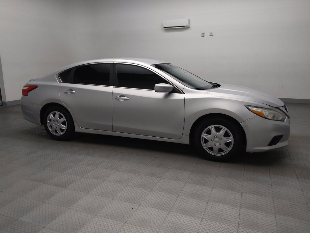 Used 2016 Nissan Altima 2.5 S w/ Power Driver Seat Package FWD image 11
