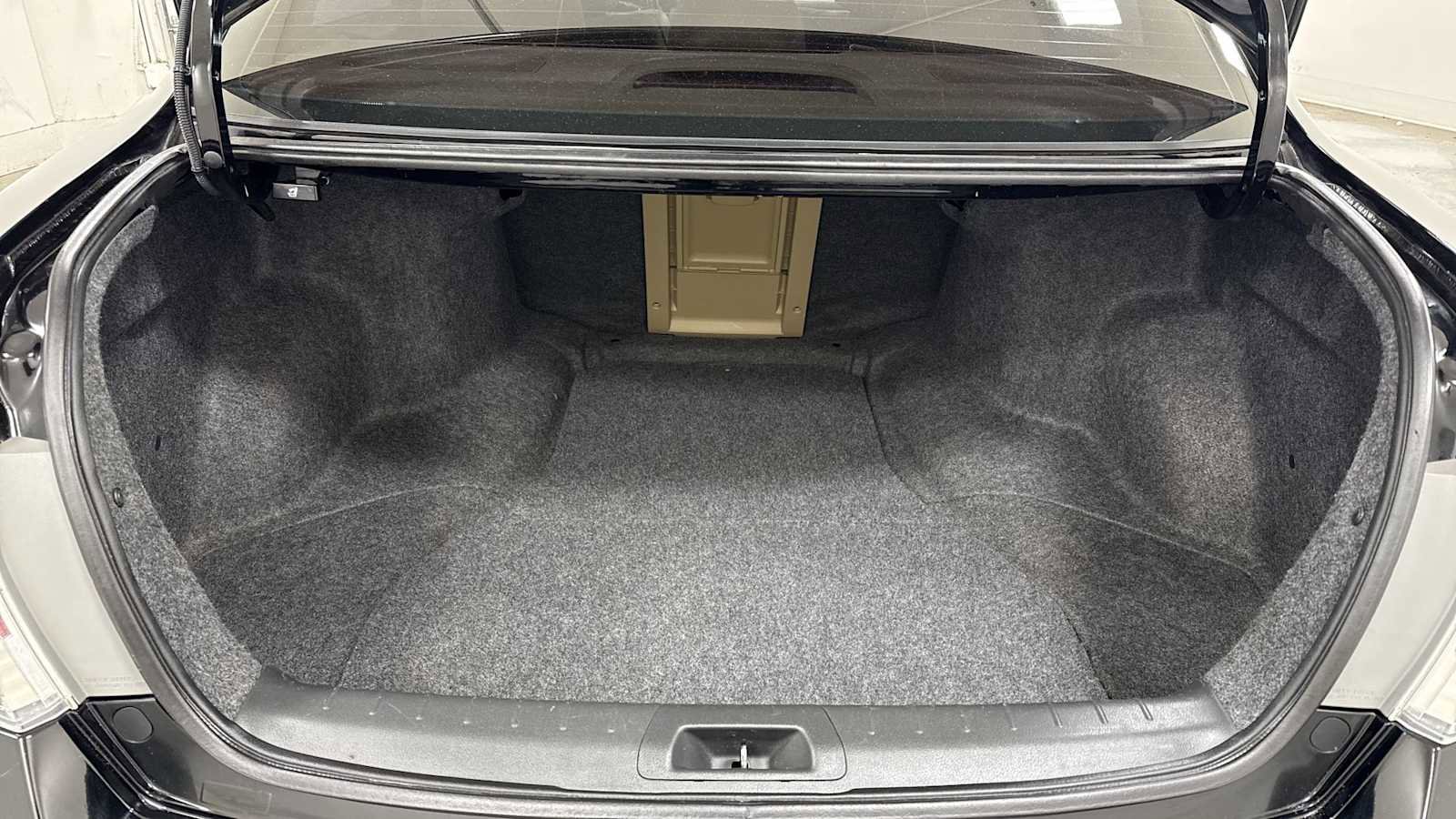 Used 2010 Honda Accord EX-L image 26