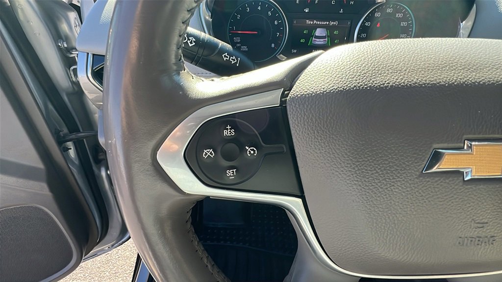 Used 2021 Chevrolet Traverse LT image 26