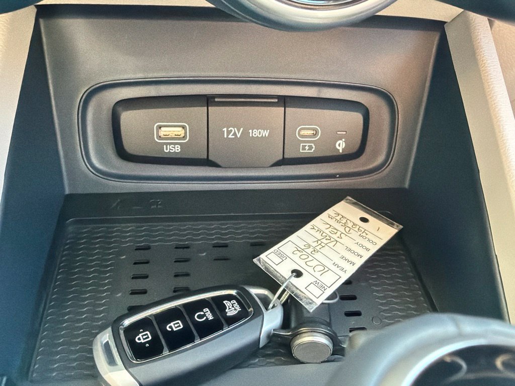New 2026 Hyundai Venue SEL FWD image 27