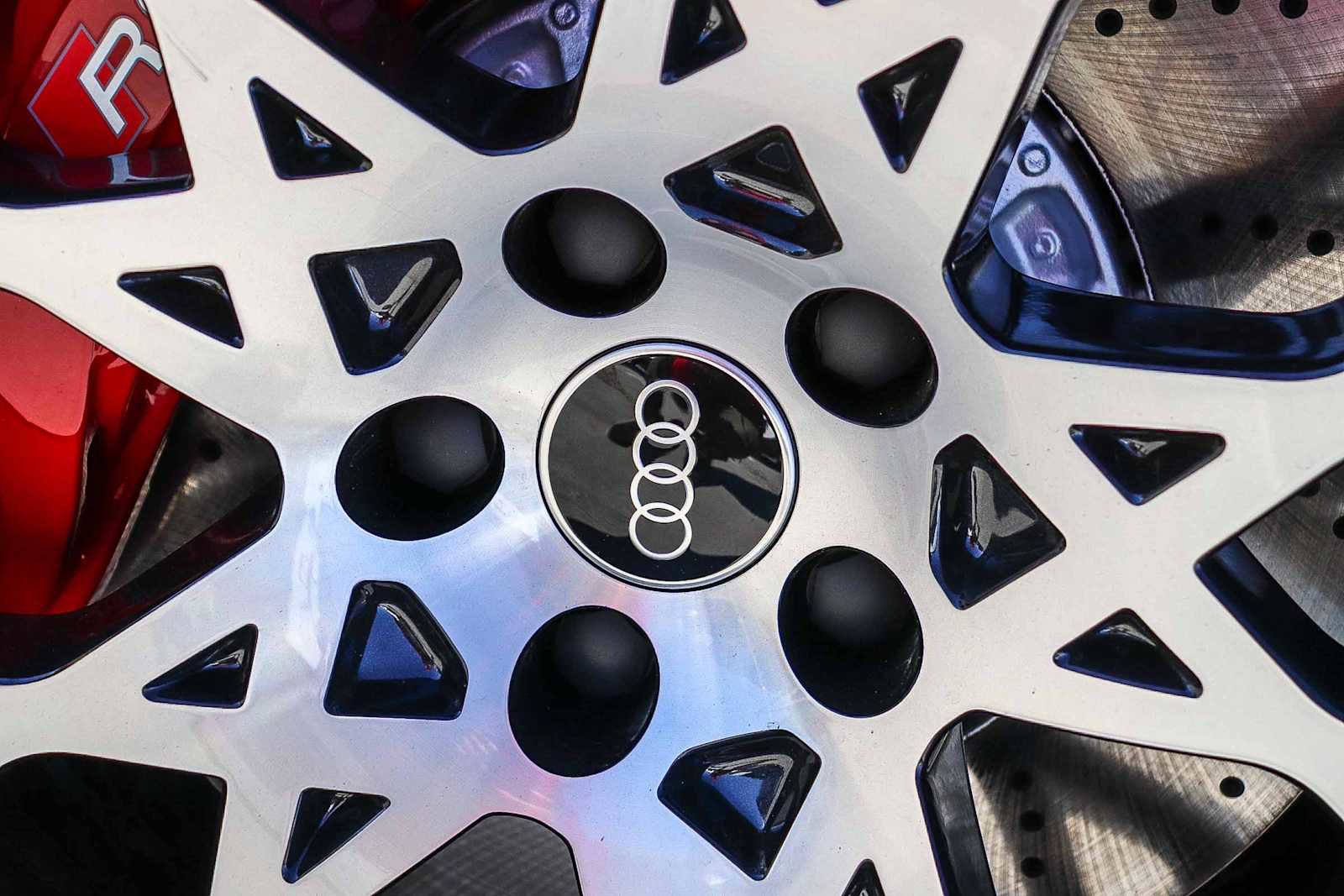 New 2026 Audi RS 3 image 15